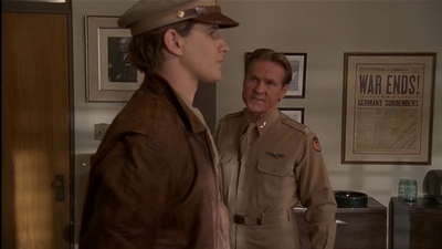 ROSWELL_-_E2X04_SUMMER_OF_47_0688.jpg