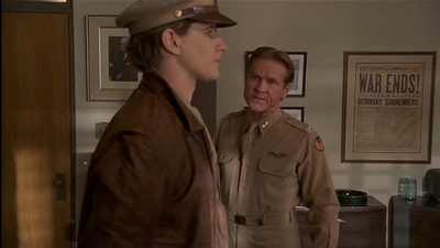 ROSWELL_-_E2X04_SUMMER_OF_47_0689.jpg