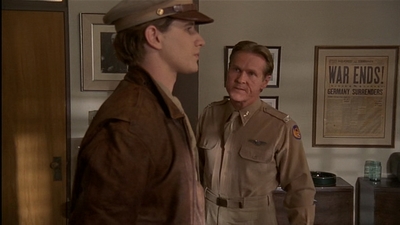 ROSWELL_-_E2X04_SUMMER_OF_47_0691.jpg