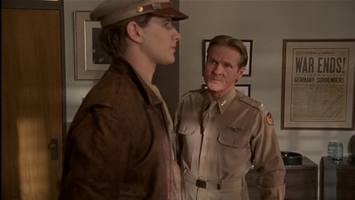 ROSWELL_-_E2X04_SUMMER_OF_47_0695.jpg