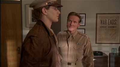 ROSWELL_-_E2X04_SUMMER_OF_47_0699.jpg