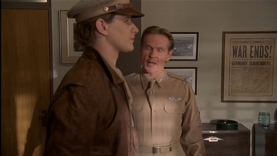 ROSWELL_-_E2X04_SUMMER_OF_47_0703.jpg