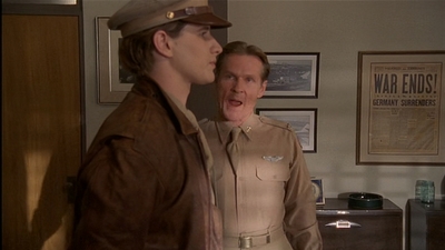 ROSWELL_-_E2X04_SUMMER_OF_47_0705.jpg
