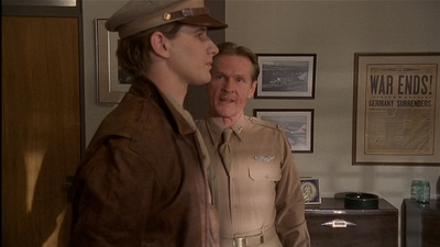 ROSWELL_-_E2X04_SUMMER_OF_47_0708.jpg