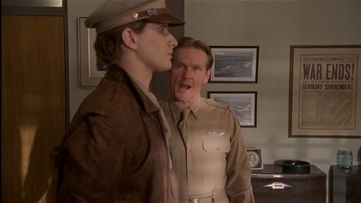 ROSWELL_-_E2X04_SUMMER_OF_47_0710.jpg