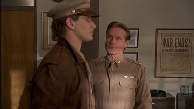 ROSWELL_-_E2X04_SUMMER_OF_47_0733.jpg