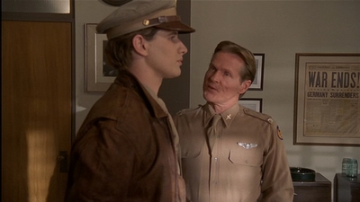 ROSWELL_-_E2X04_SUMMER_OF_47_0749.jpg