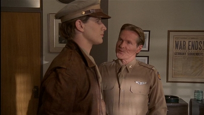 ROSWELL_-_E2X04_SUMMER_OF_47_0750.jpg