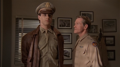 ROSWELL_-_E2X04_SUMMER_OF_47_0854.jpg