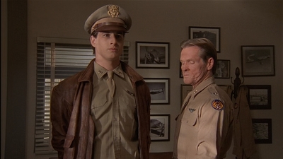 ROSWELL_-_E2X04_SUMMER_OF_47_0875.jpg