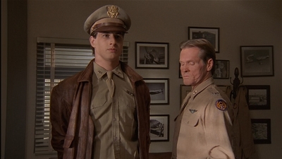 ROSWELL_-_E2X04_SUMMER_OF_47_0880.jpg