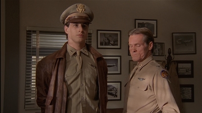 ROSWELL_-_E2X04_SUMMER_OF_47_0883.jpg