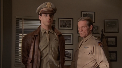 ROSWELL_-_E2X04_SUMMER_OF_47_0885.jpg