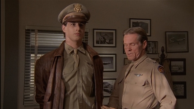 ROSWELL_-_E2X04_SUMMER_OF_47_0891.jpg