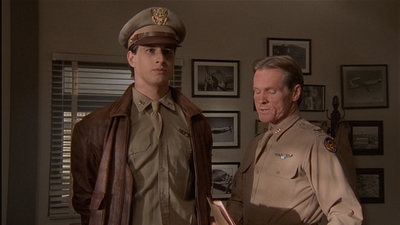 ROSWELL_-_E2X04_SUMMER_OF_47_0901.jpg