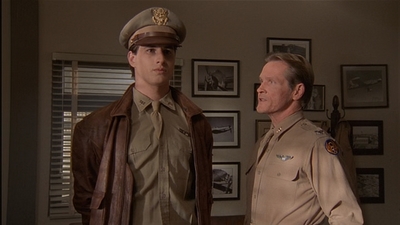 ROSWELL_-_E2X04_SUMMER_OF_47_0924.jpg