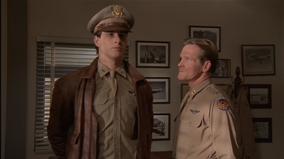 ROSWELL_-_E2X04_SUMMER_OF_47_0974.jpg