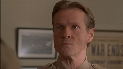 ROSWELL_-_E2X04_SUMMER_OF_47_1005.jpg