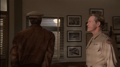 ROSWELL_-_E2X04_SUMMER_OF_47_1020.jpg
