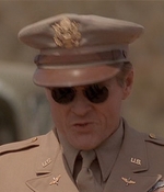 ROSWELL_-_E2X04_SUMMER_OF_47_0378.jpg