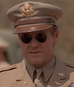 ROSWELL_-_E2X04_SUMMER_OF_47_0406.jpg