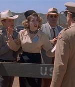 ROSWELL_-_E2X04_SUMMER_OF_47_0412.jpg