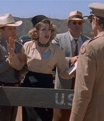 ROSWELL_-_E2X04_SUMMER_OF_47_0415.jpg