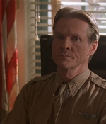 ROSWELL_-_E2X04_SUMMER_OF_47_0509.jpg