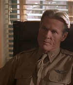 ROSWELL_-_E2X04_SUMMER_OF_47_0600.jpg