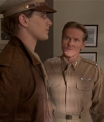 ROSWELL_-_E2X04_SUMMER_OF_47_0700.jpg