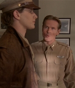 ROSWELL_-_E2X04_SUMMER_OF_47_0701.jpg