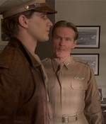 ROSWELL_-_E2X04_SUMMER_OF_47_0704.jpg