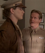 ROSWELL_-_E2X04_SUMMER_OF_47_0805.jpg