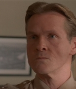 ROSWELL_-_E2X04_SUMMER_OF_47_1001.jpg