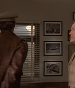 ROSWELL_-_E2X04_SUMMER_OF_47_1018.jpg