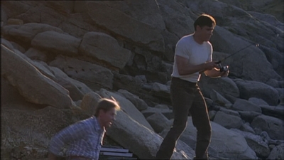 ROSWELL_-_E2X07_WIPEOUT_021.jpg