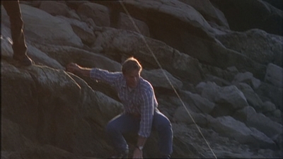 ROSWELL_-_E2X07_WIPEOUT_033.jpg