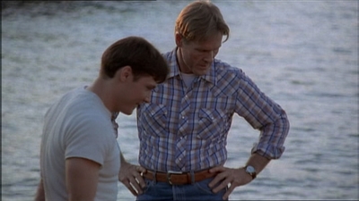 ROSWELL_-_E2X07_WIPEOUT_102.jpg