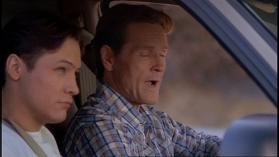 ROSWELL_-_E2X07_WIPEOUT_201.jpg