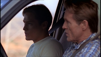 ROSWELL_-_E2X07_WIPEOUT_213.jpg