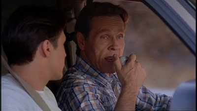 ROSWELL_-_E2X07_WIPEOUT_248.jpg