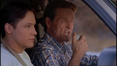 ROSWELL_-_E2X07_WIPEOUT_257.jpg