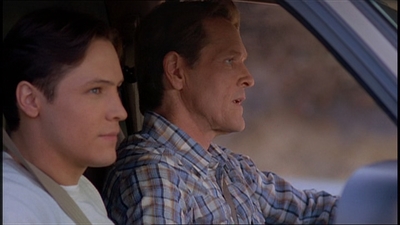 ROSWELL_-_E2X07_WIPEOUT_262.jpg