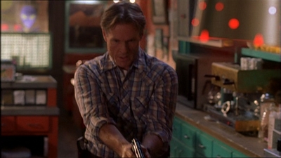 ROSWELL_-_E2X07_WIPEOUT_281.jpg