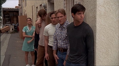 ROSWELL_-_E2X07_WIPEOUT_359.jpg