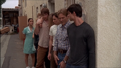ROSWELL_-_E2X07_WIPEOUT_371.jpg