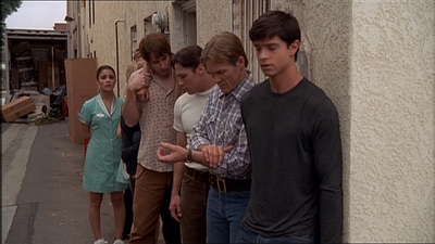 ROSWELL_-_E2X07_WIPEOUT_374.jpg