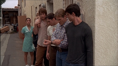 ROSWELL_-_E2X07_WIPEOUT_375.jpg