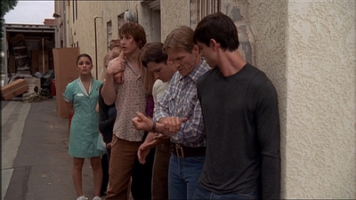 ROSWELL_-_E2X07_WIPEOUT_377.jpg