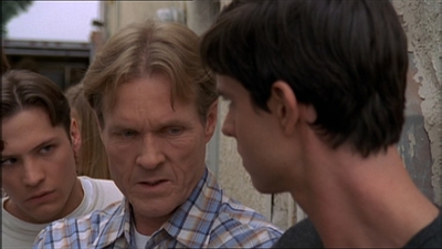 ROSWELL_-_E2X07_WIPEOUT_391.jpg